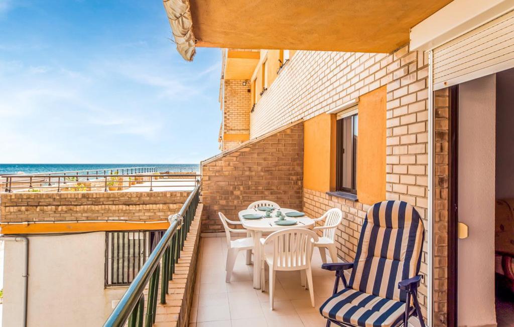 Stunning Apartment In Oropesa Del Mar Εξωτερικό φωτογραφία